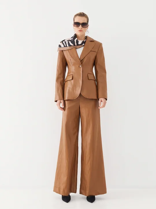 Pantalon large en simili cuir — Camel